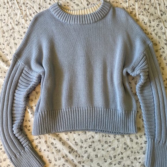Topshop Cropped Sweater - Picture 1 of 3